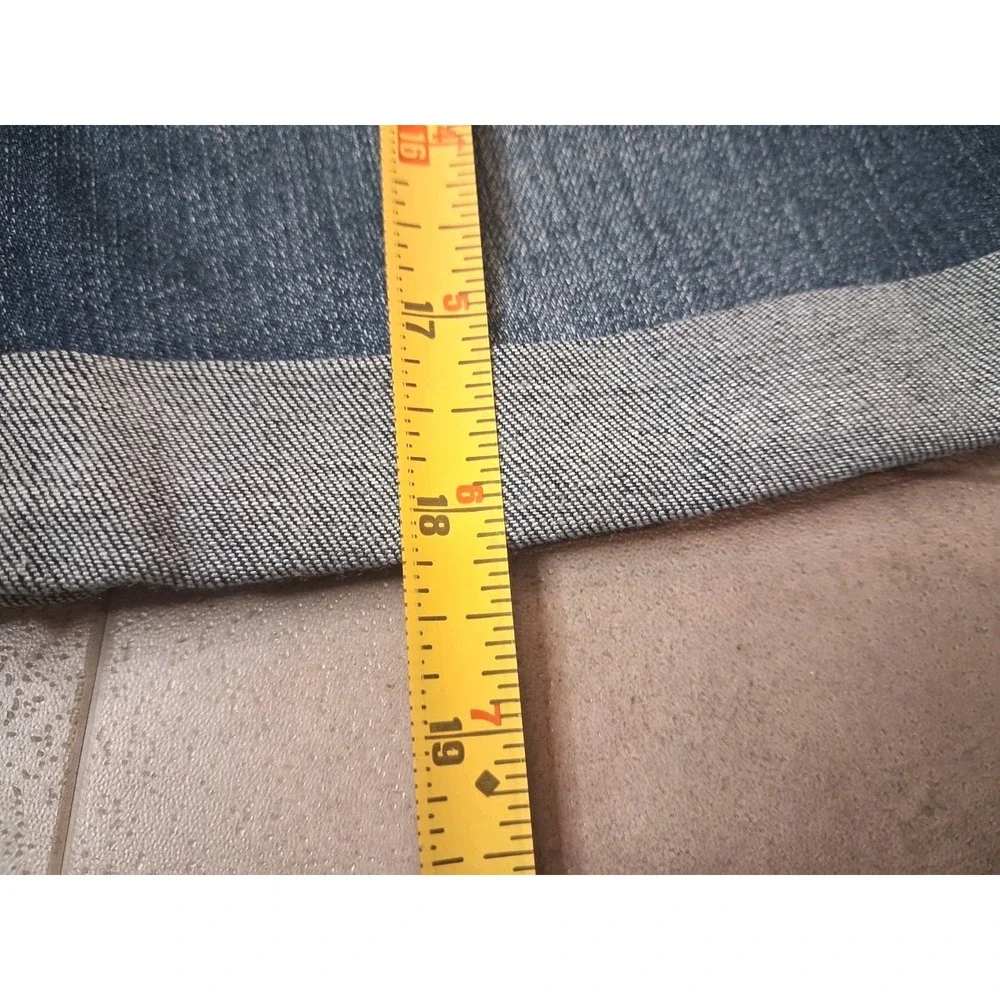 So Favorite Bermuda Rolled Cuff Shorts Size 15 Vacation Summer - Picture 8 of 9